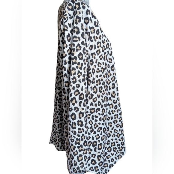 Green Envelope Los Angeles Leopard Print Tunic Top 1X - Picture 5 of 8